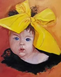 E and her yellow bow